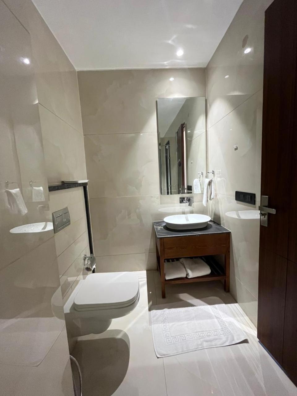 City Klyde Inn Amritsar Ngoại thất bức ảnh